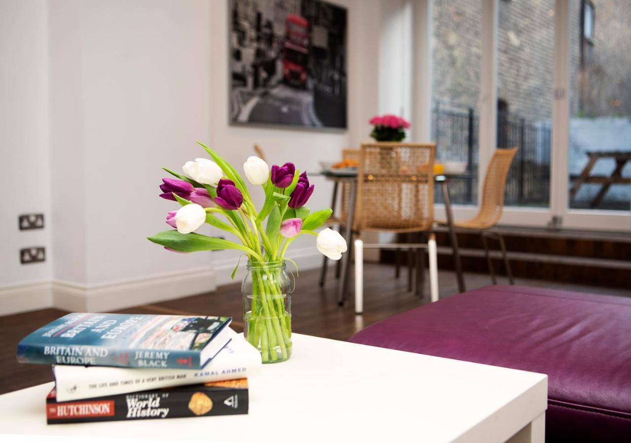 Apt 1, Trafalgar Square 1St Floor By Indigo Flats Лондон Екстериор снимка