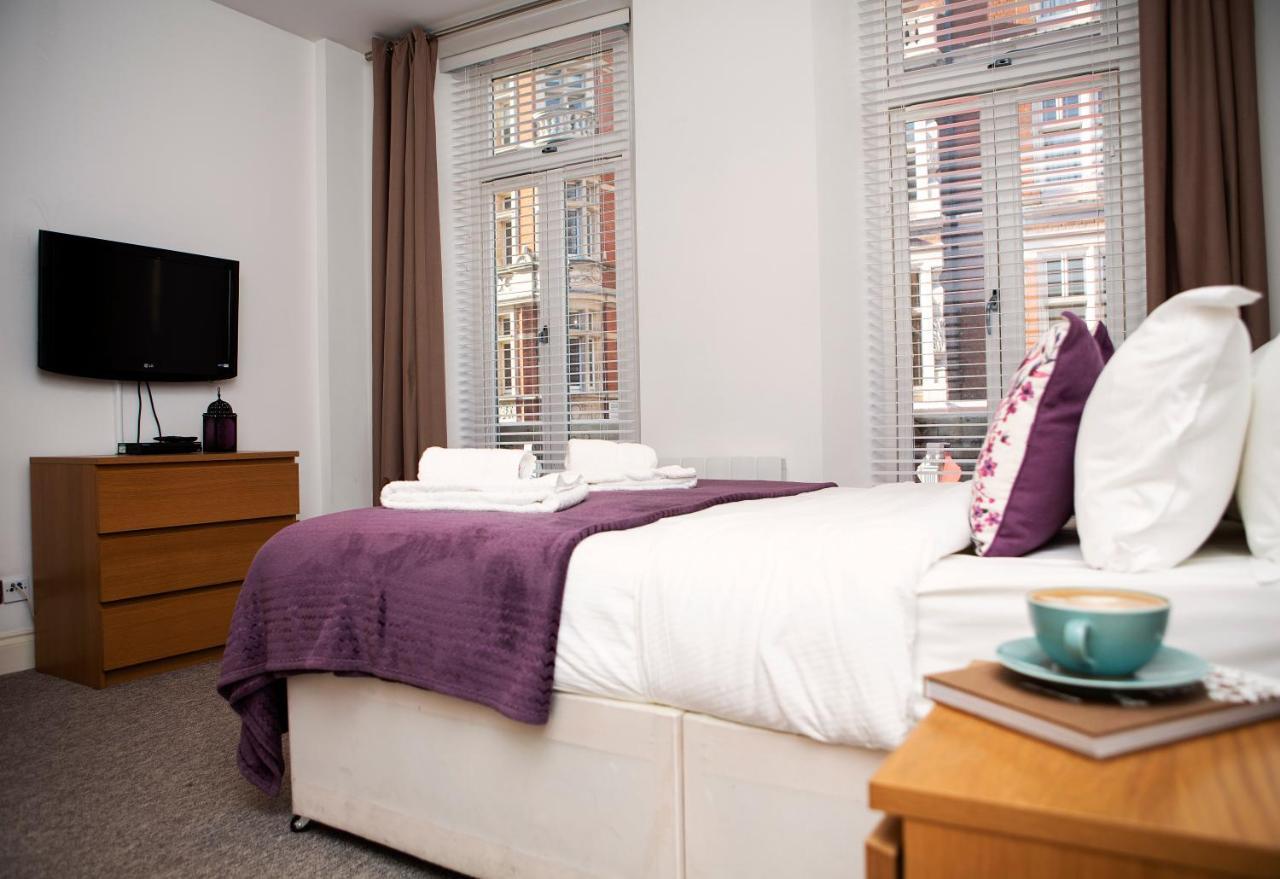Apt 1, Trafalgar Square 1St Floor By Indigo Flats Лондон Екстериор снимка